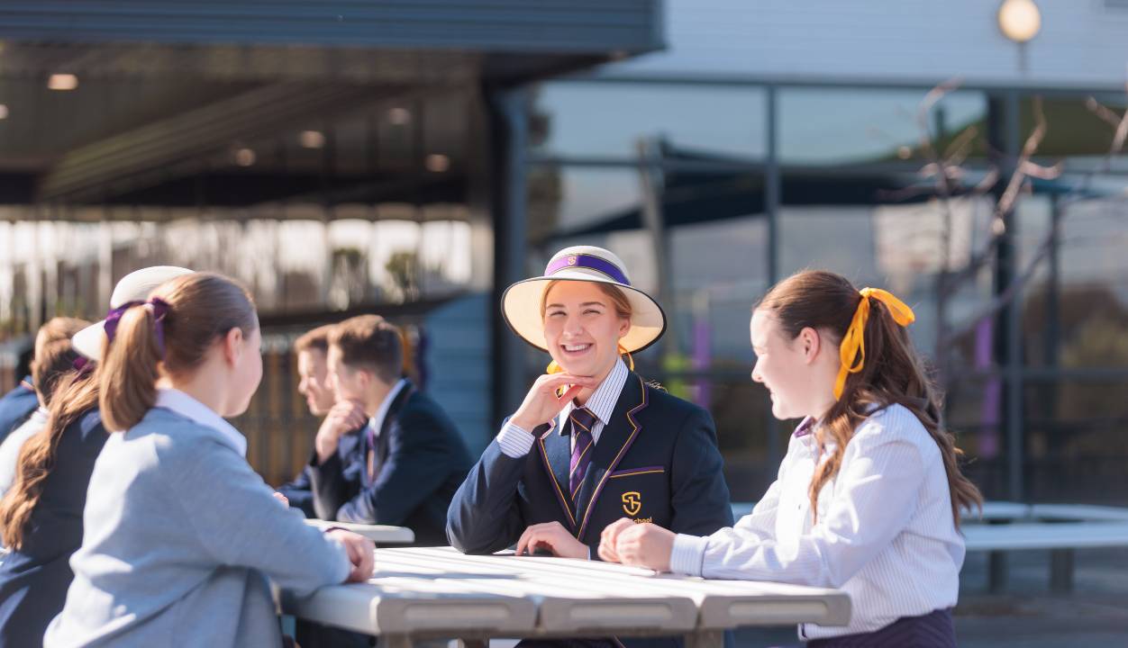 Are you a teacher in the UK looking for a new adventure?