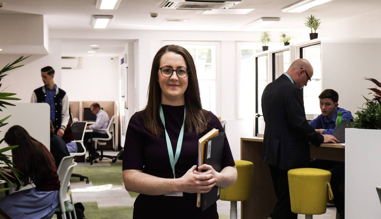 Kenley teacher wins prestigious silver teaching award