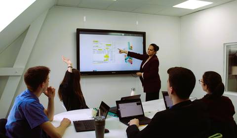 The financial analyst who found her calling in the classroom