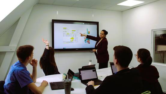 The financial analyst who found her calling in the classroom