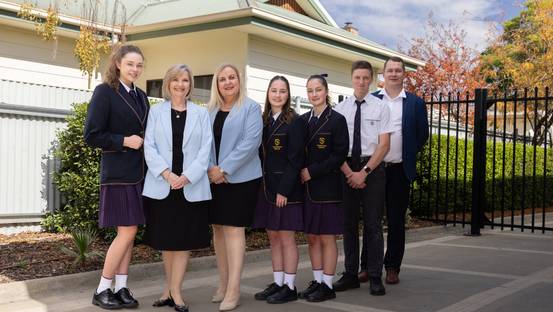Kim O’Keeffe MP and Mayor Shane Sali visit OneSchool Global Nathalia