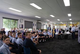 Mayor of Cardinia Shire Council visits Berwick campus